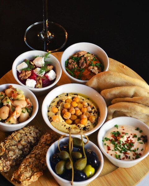 GastroPub Energiea angajeaza personal vase